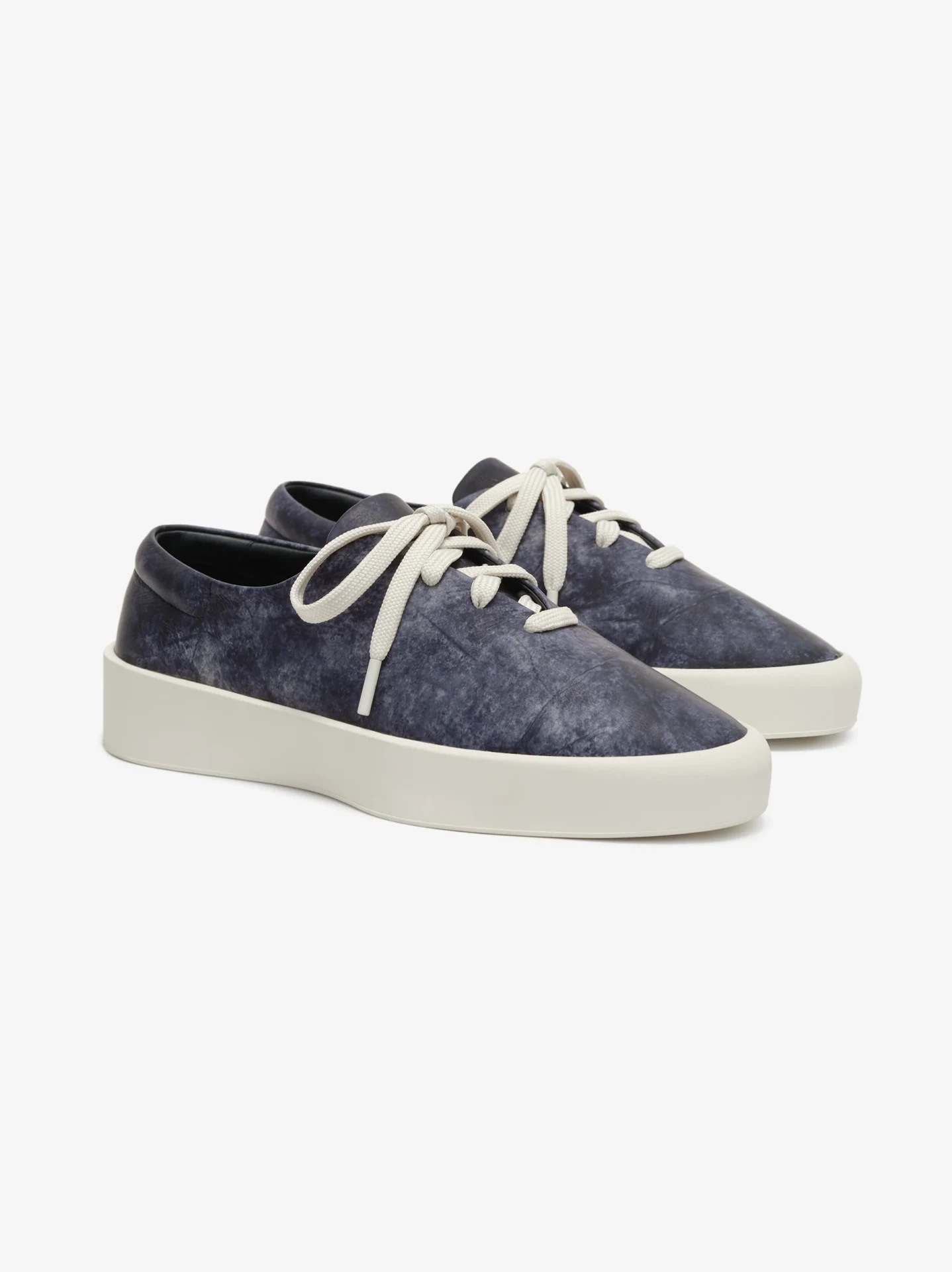 101 SNEAKERS IN WASHED INDIGO