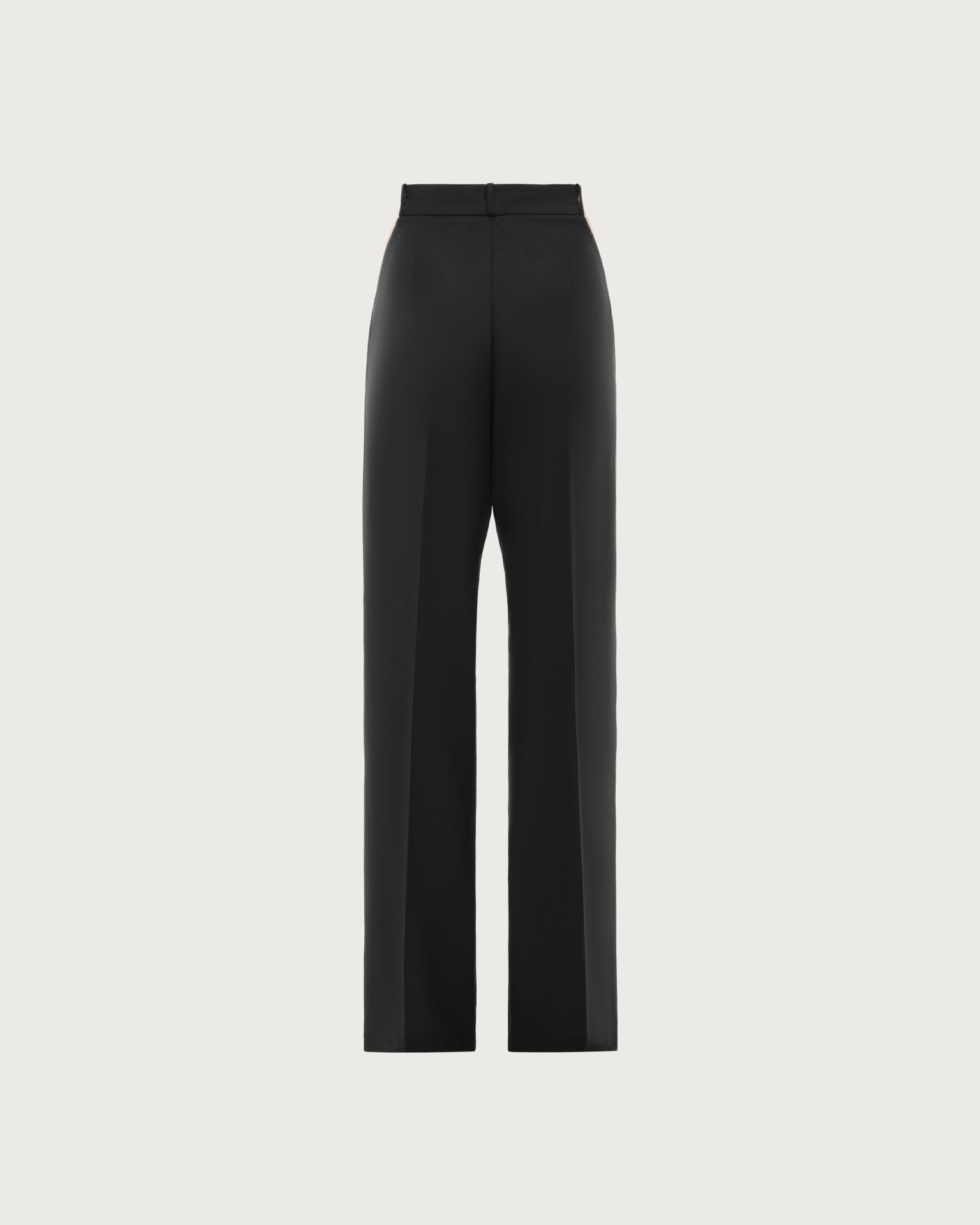 60 TROUSERS IN BLACK