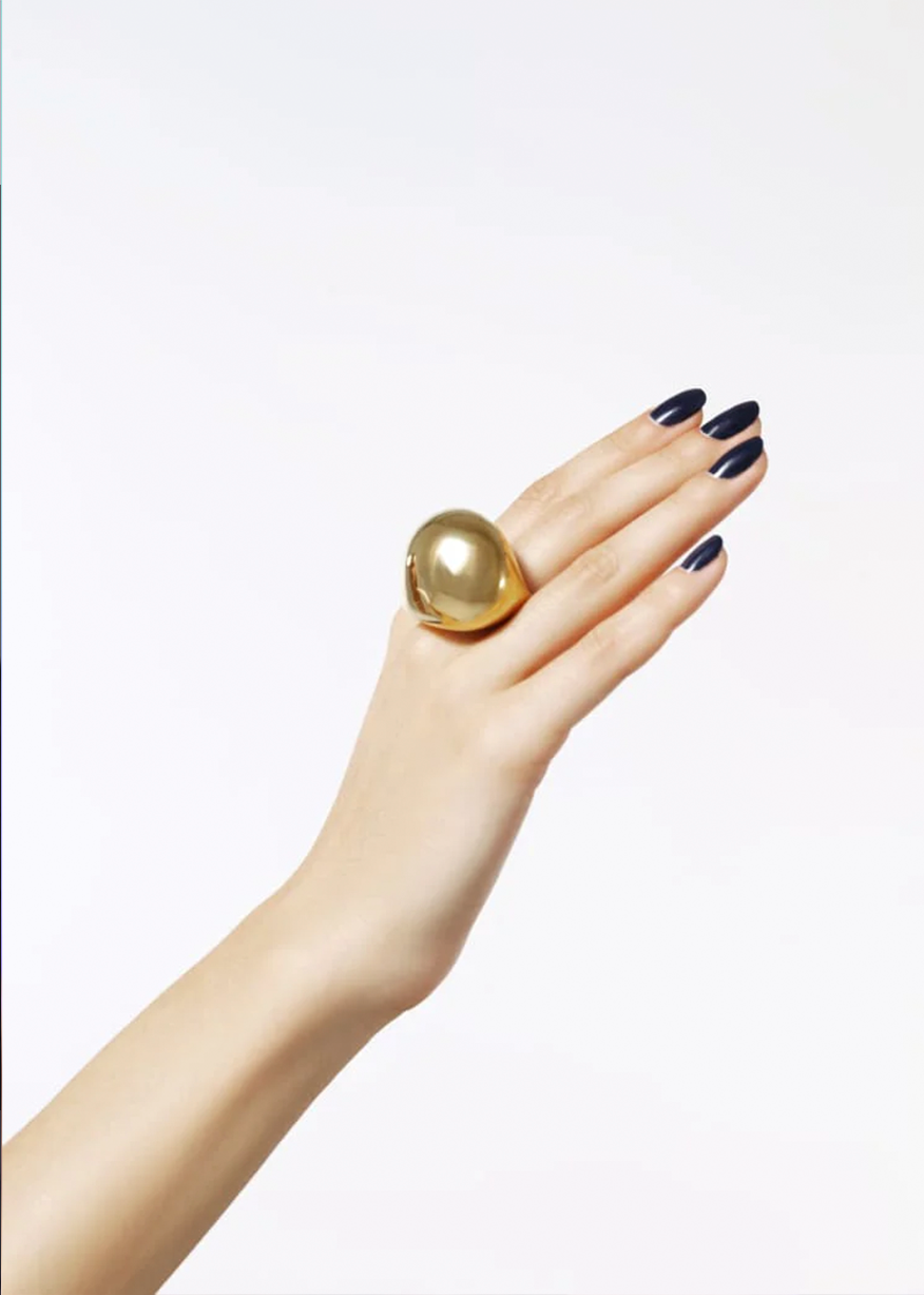 CHUNKY BALL RING IN GOLD