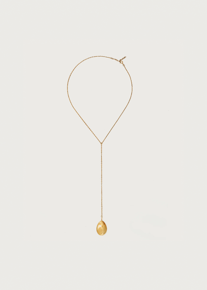 SMALL EGG WITH CHAIN IN GOLD