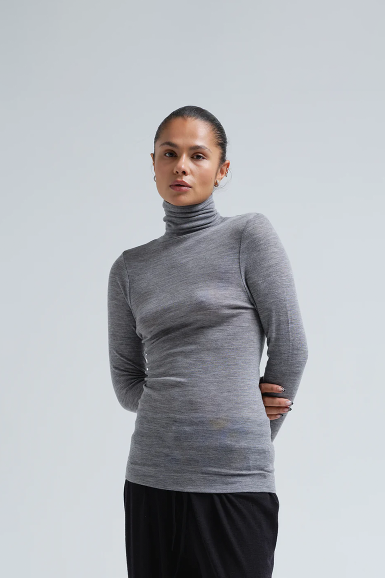 WOOLEN LOLA IN GREY