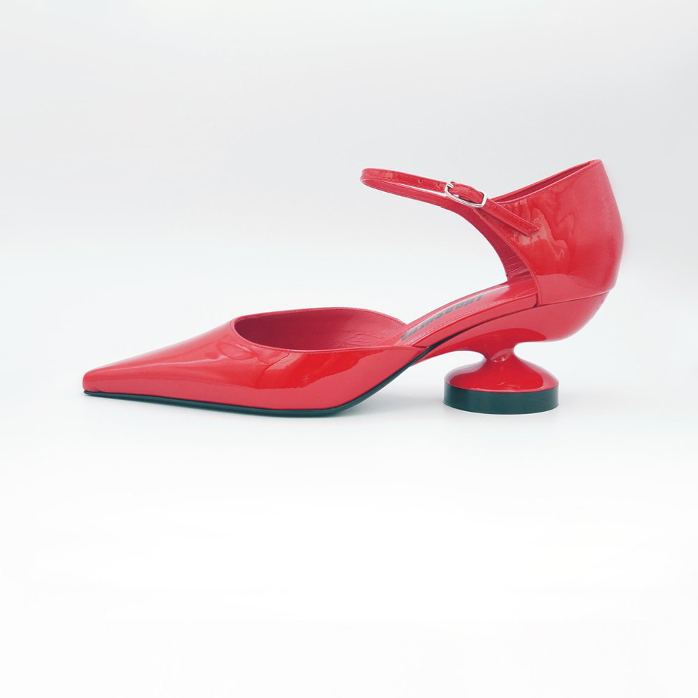 LOVE PUMPS IN RED PATENT LEATHER