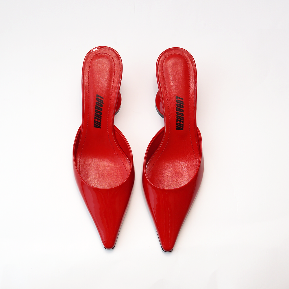 GIORGIA MULES IN RED PATENT
LEATHER