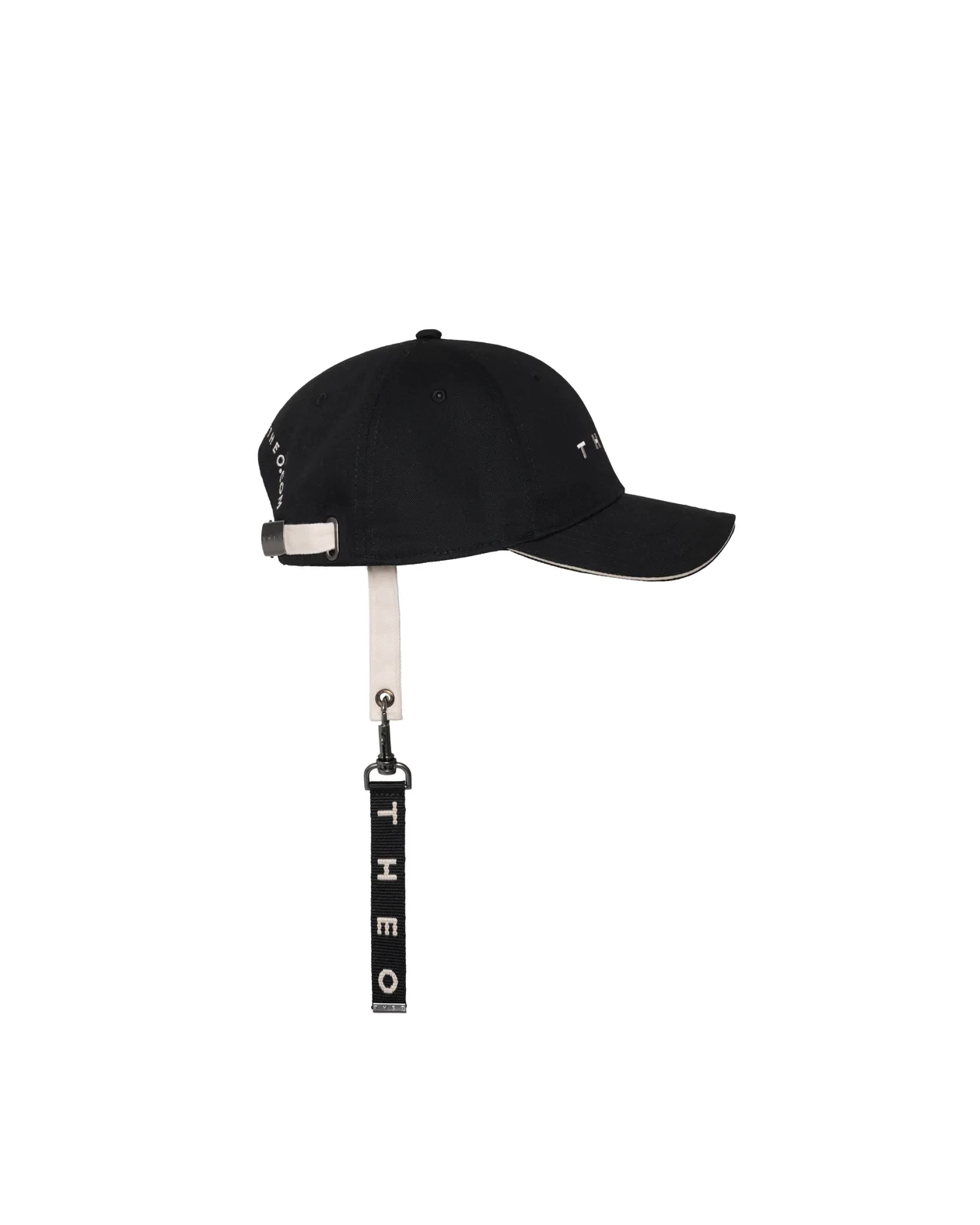 THEO CAP IN BLACK WITH KEYCHAIN