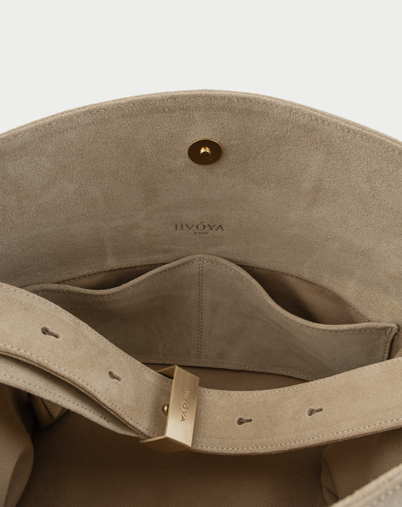 NICHE BAG IN BEIGE