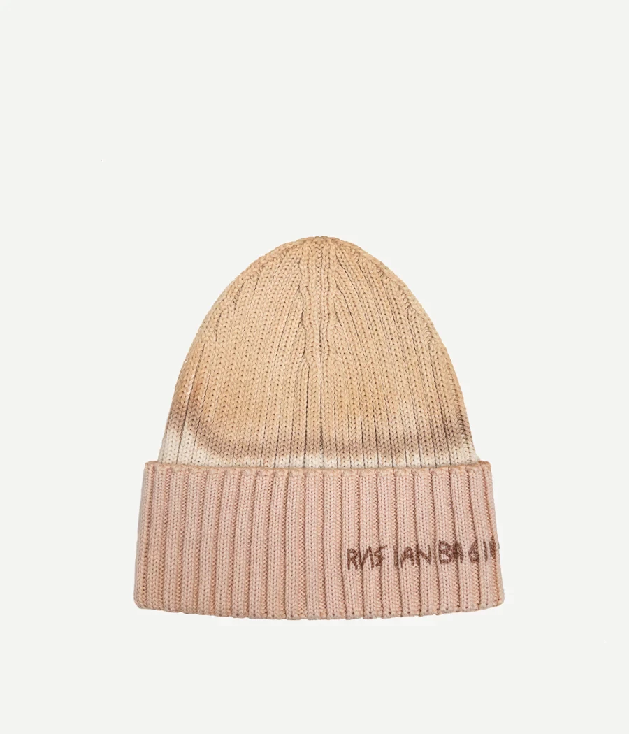 BEANIE HAT IN CREAM/BEIGE