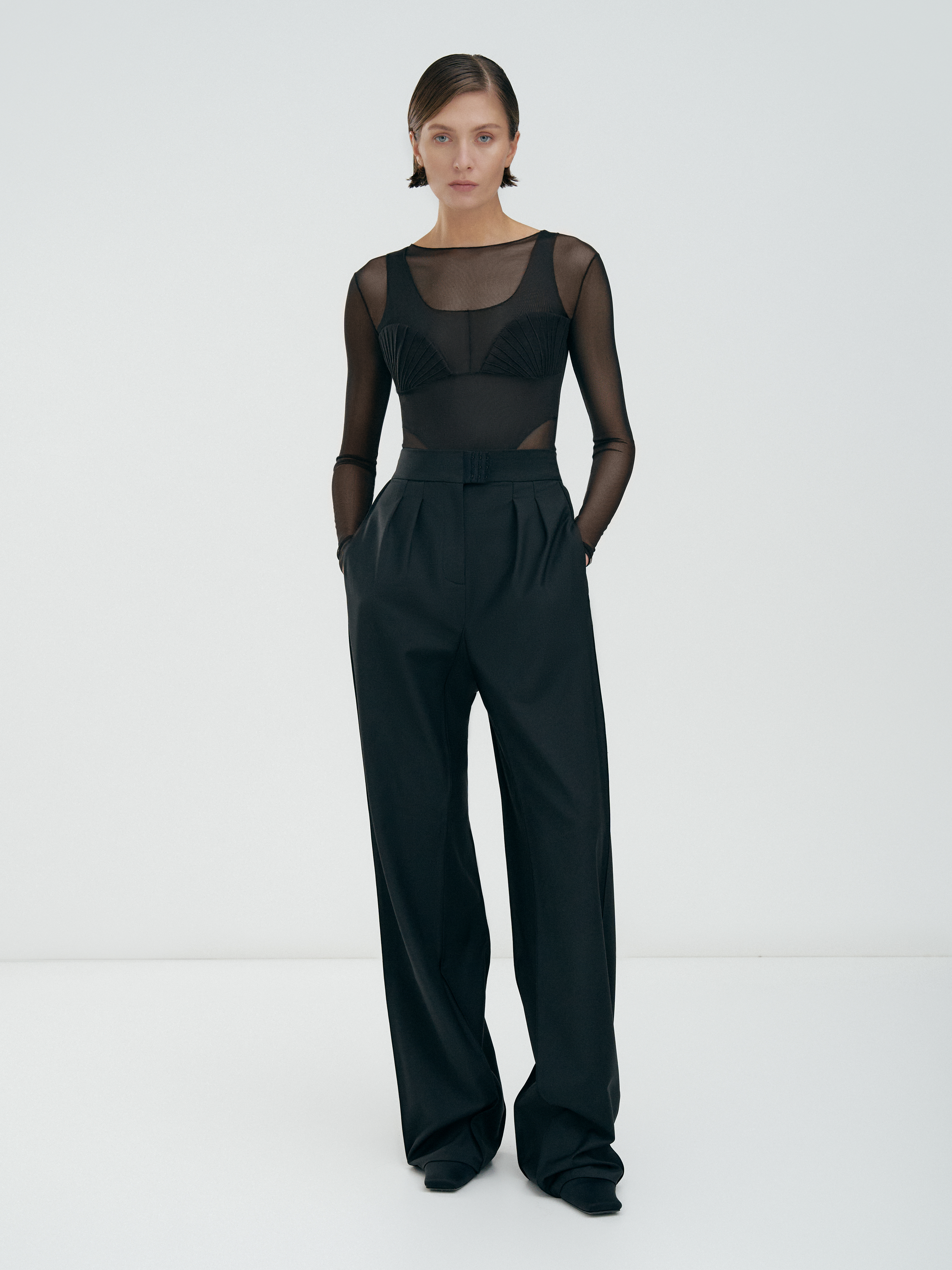 SQUARE TROUSERS IN BLACK