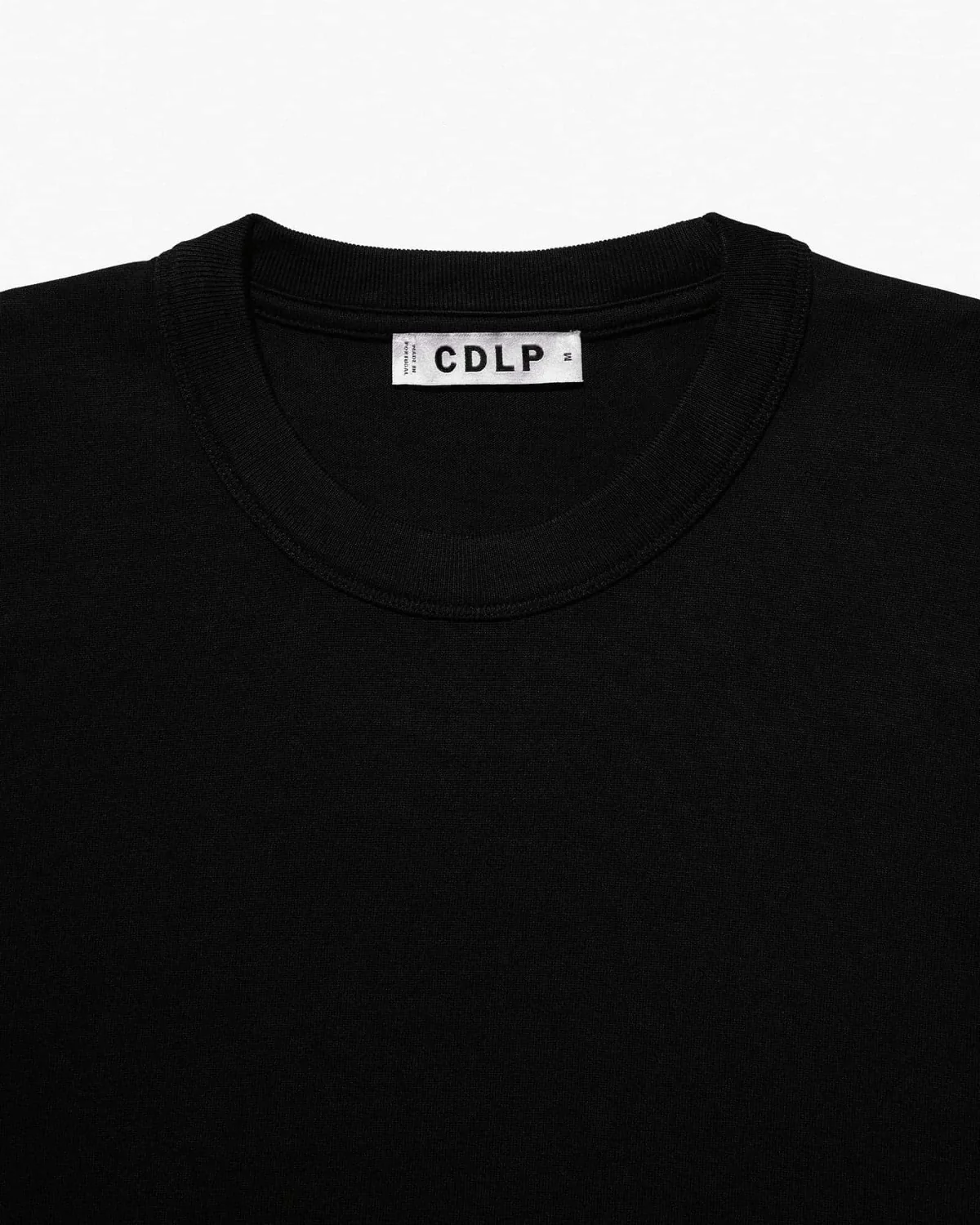 HEAVYWEIGHT T-SHIRT IN BLACK