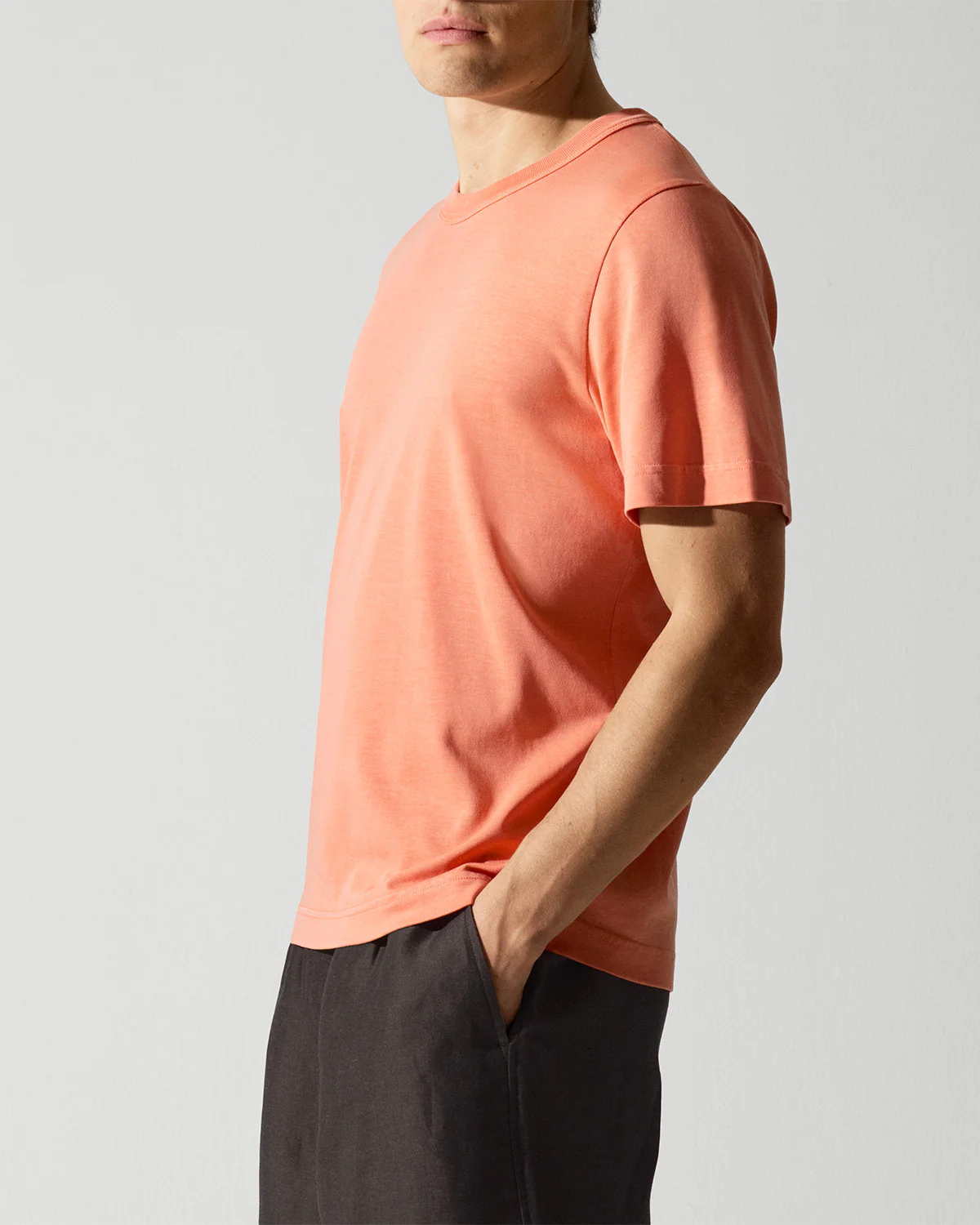 HEAVYWEIGHT T-SHIRT IN CANTALOPE