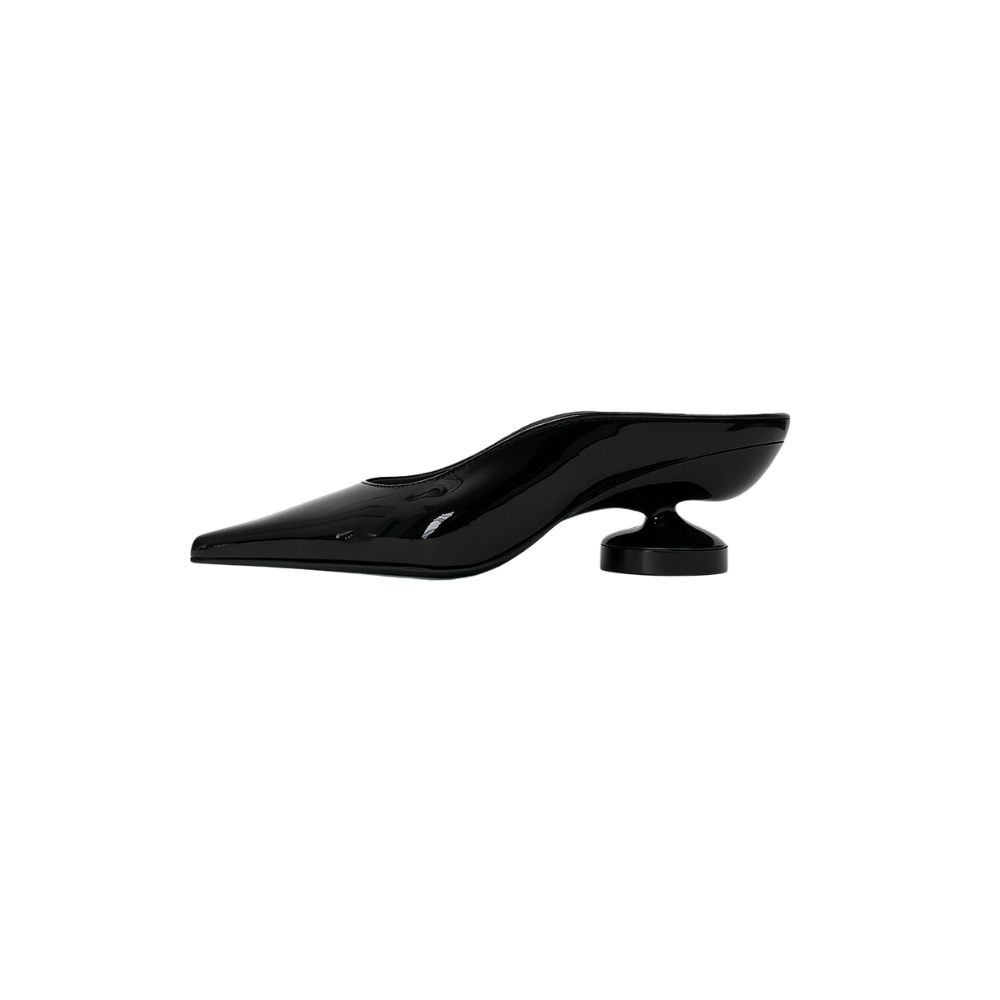 ANGELICA MULES IN BLACK PATENT LEATHER