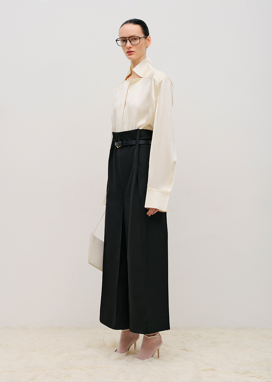 BELTED SQUARE CULOTTES IN BLACK