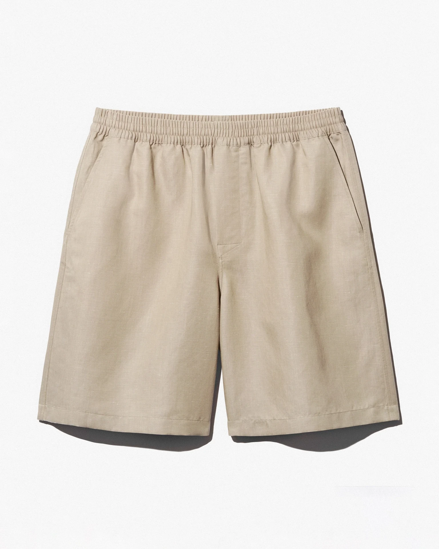 BERMUDA SHORTS IN HAZEL BEIGE