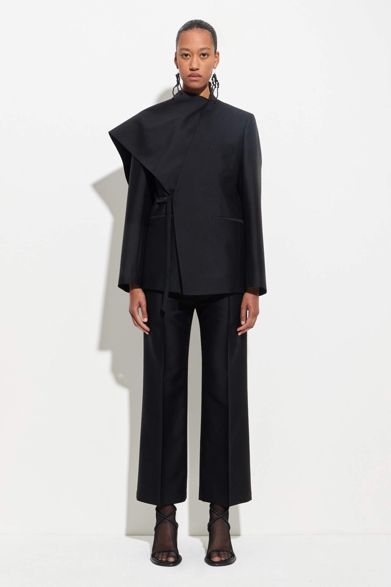 BLAZER WITH DRAPED SCARF IN BLACK