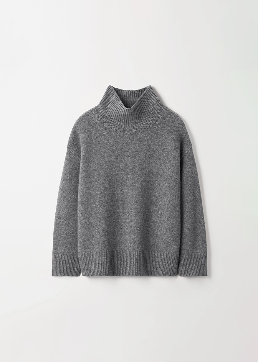 BOYFRIEND TURTLENECK IN GREY