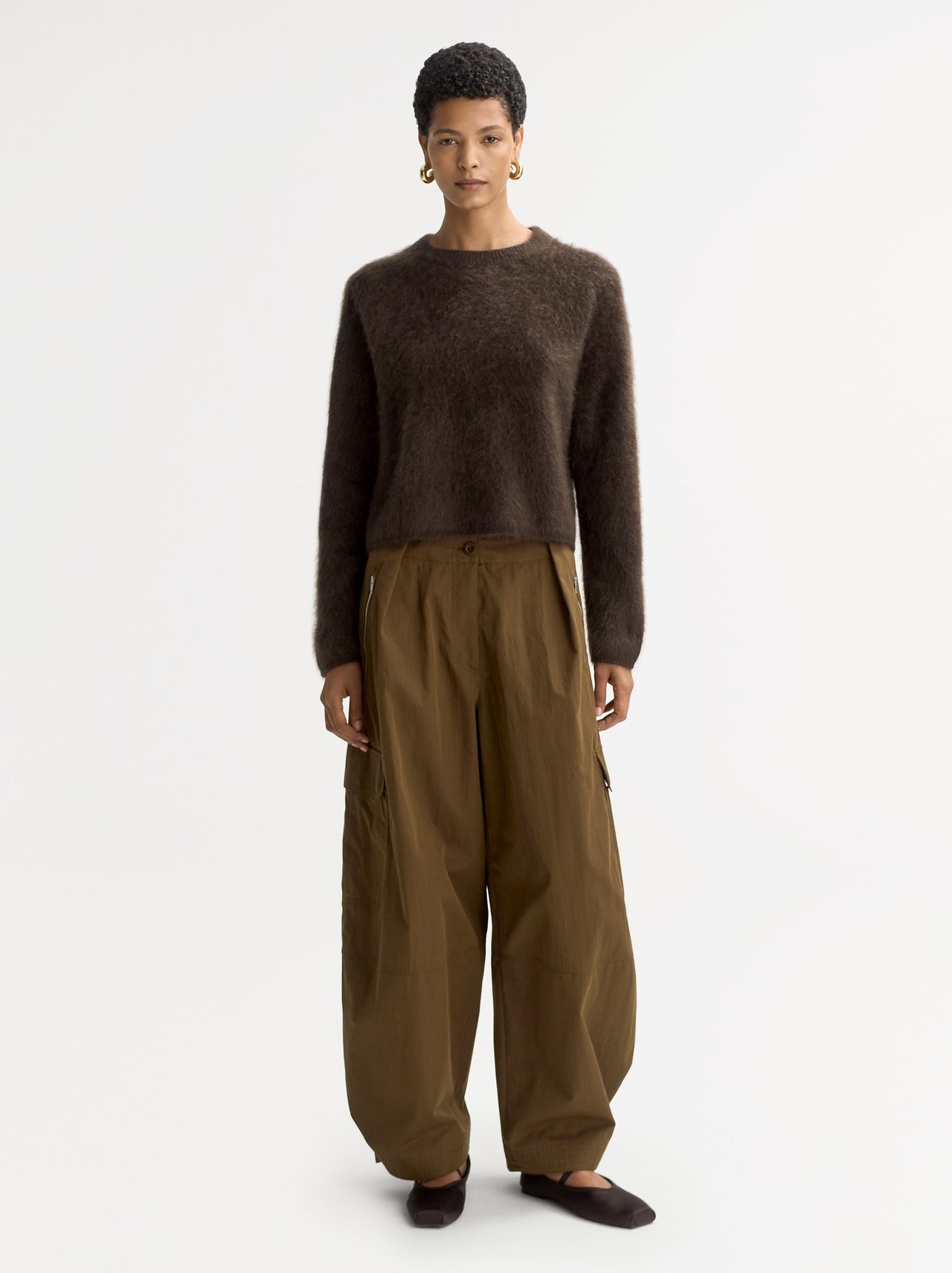 BRUSHED CREWNECK IN MOCHA