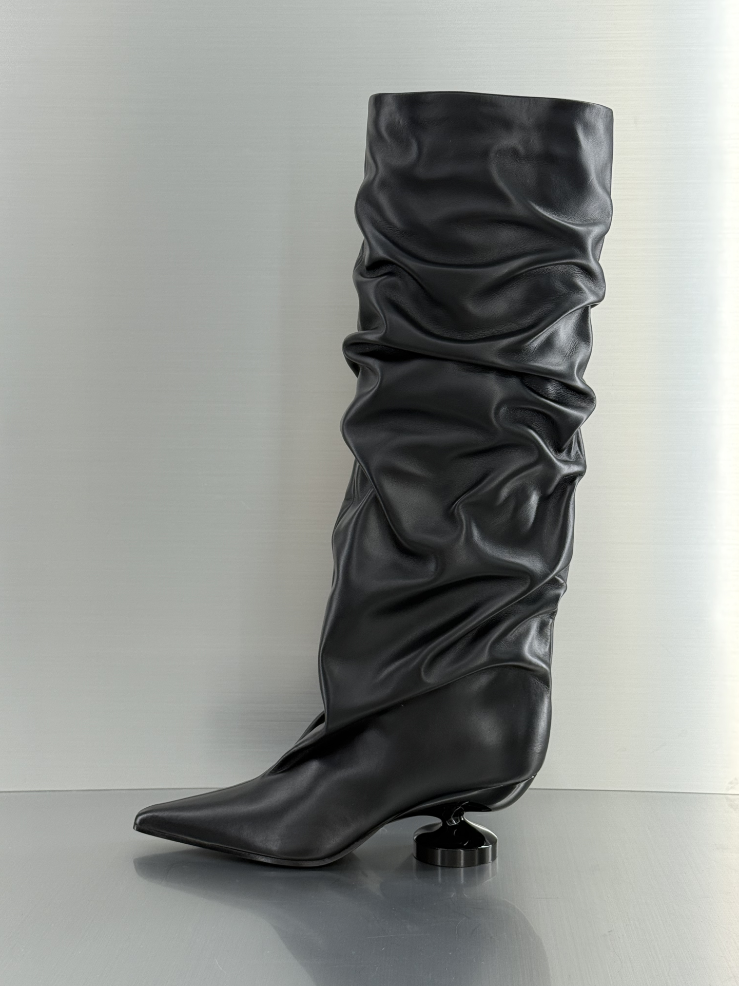CALF LEATHER BOOTS IN BLACK
