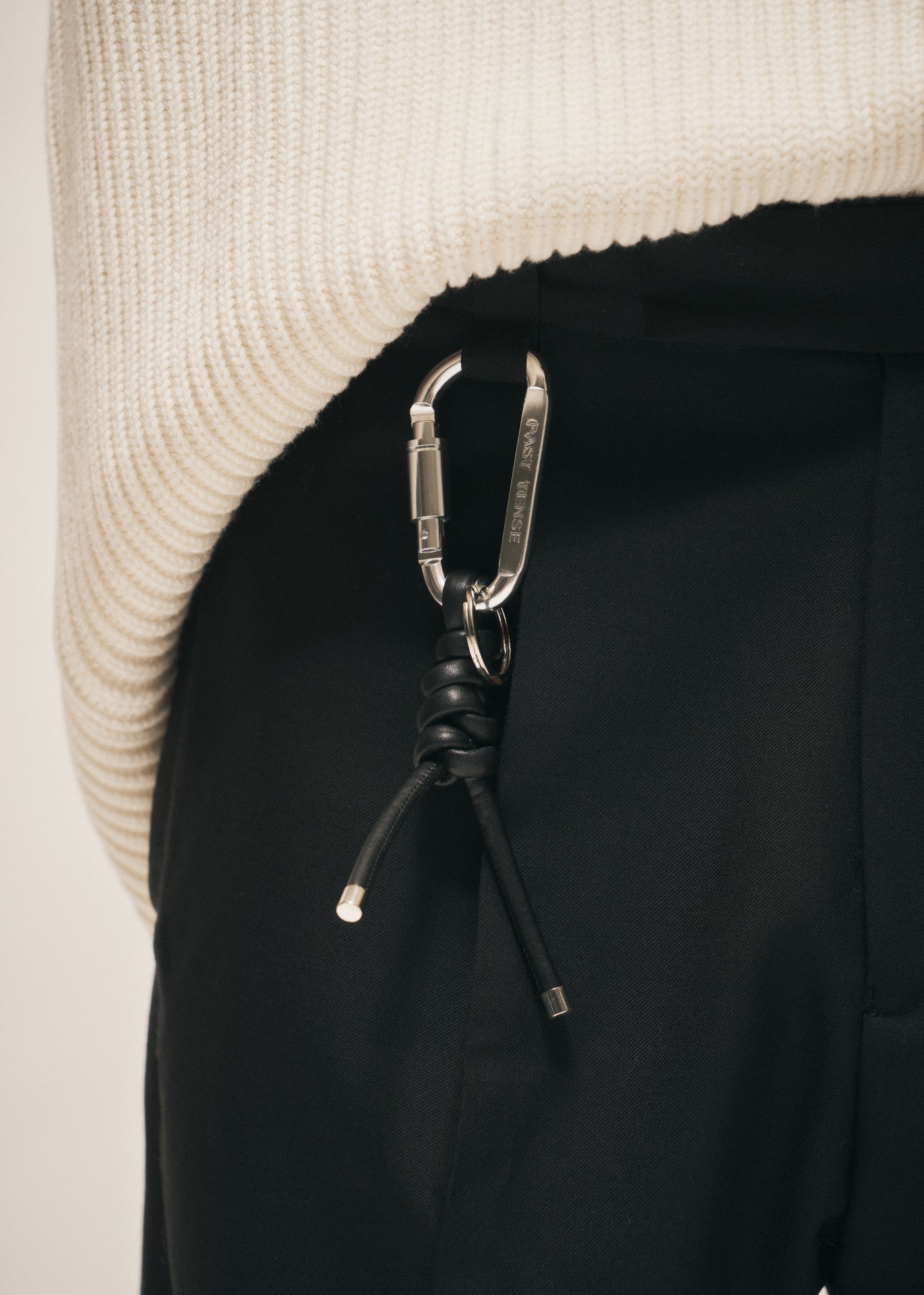 CARABINER KEYCHAIN