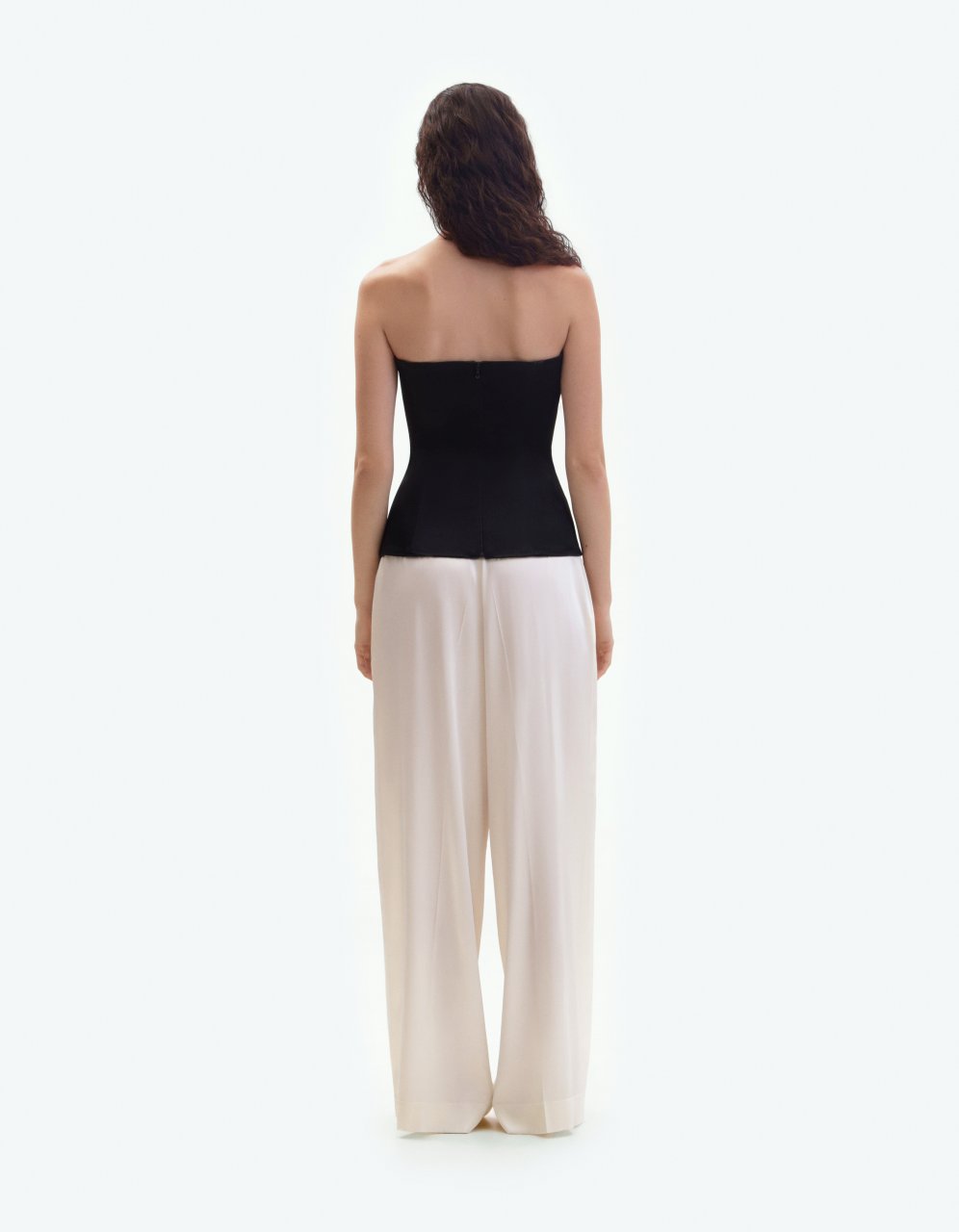 CORSET WITH GEOMETRIC DETAILS