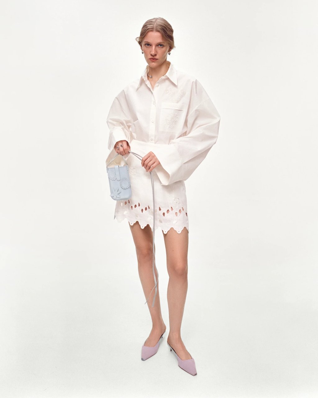 ZORYANA EMBROIDERED SHIRT IN WHITE