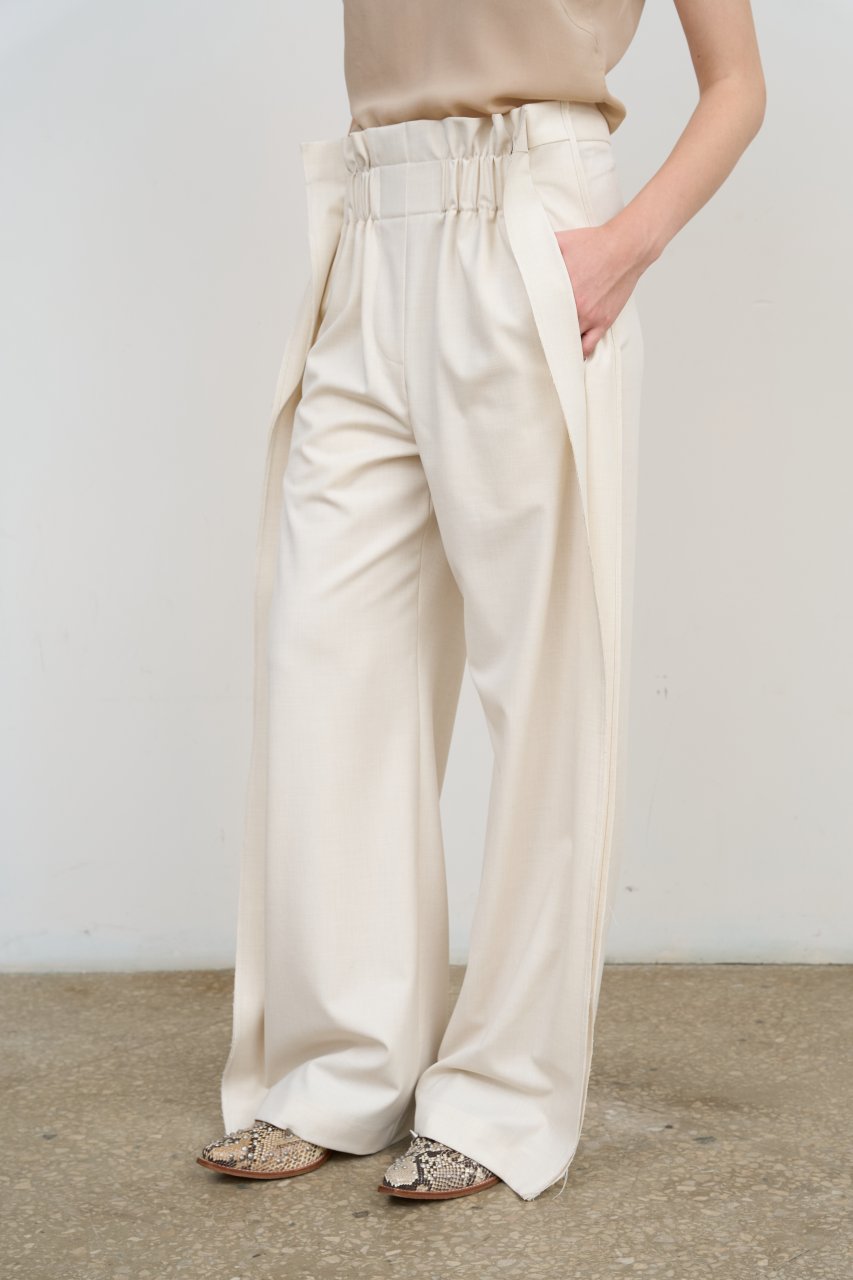 HIGH-RISE PLEATED WIDE-LEG PANTS