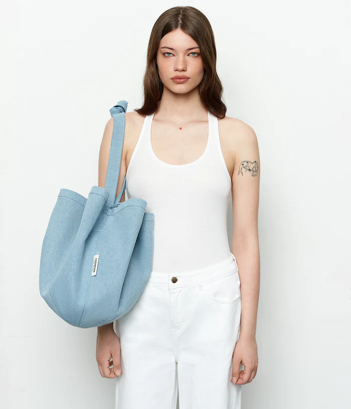RUSLAN BAGINSKIY DENIM TOTE BAG IN BLUE