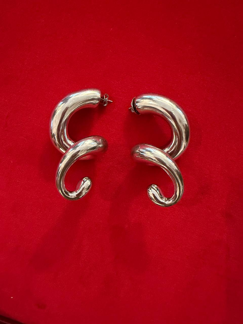 PISTIL SPIRAL EARRINGS SILVER
