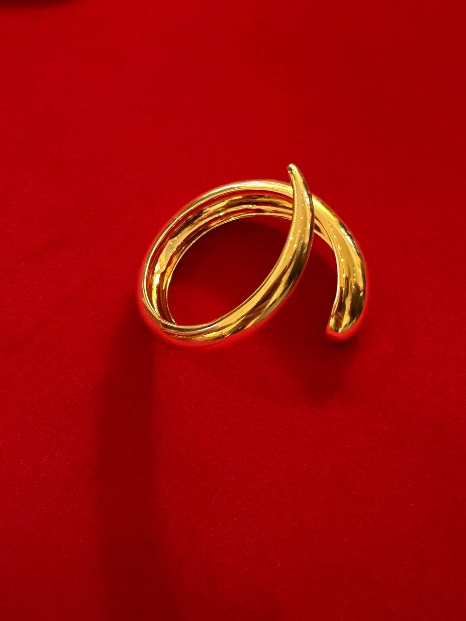 NAIL TWIST BRACELET