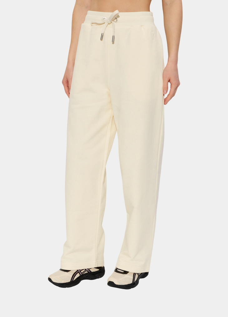 QUOTA -SMALL ADC EMBOSSED JOGGING IN WHITE CREAM