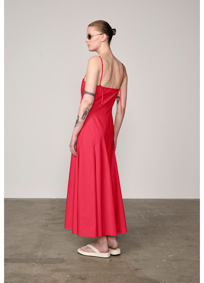 MARCO DRESS IN RED