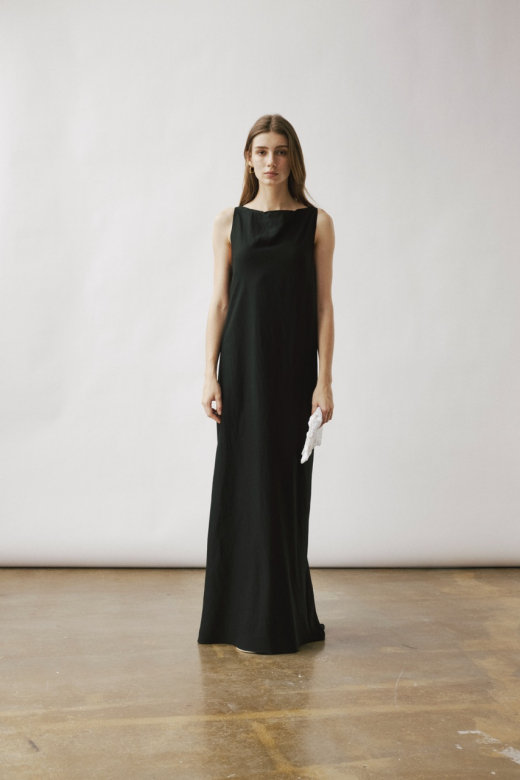 SATAYA LONG DRESS IN BLACK