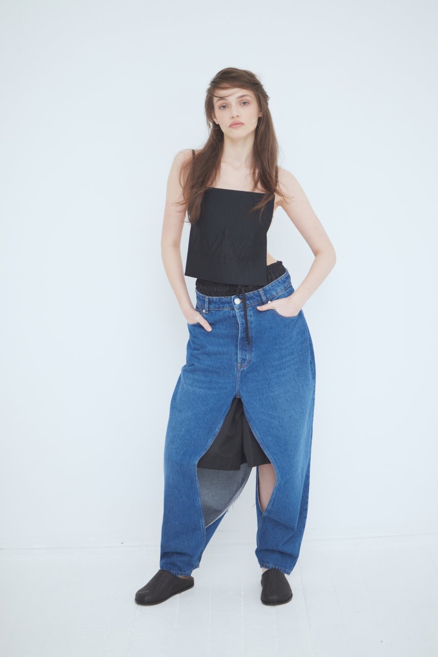 CLASSIC JEANS