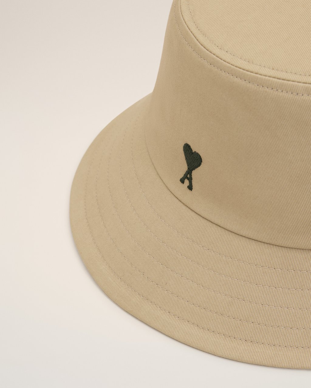 QUOTA -BLACK AMI DE COEUR BUCKET HAT IN BEIGE TAUPE