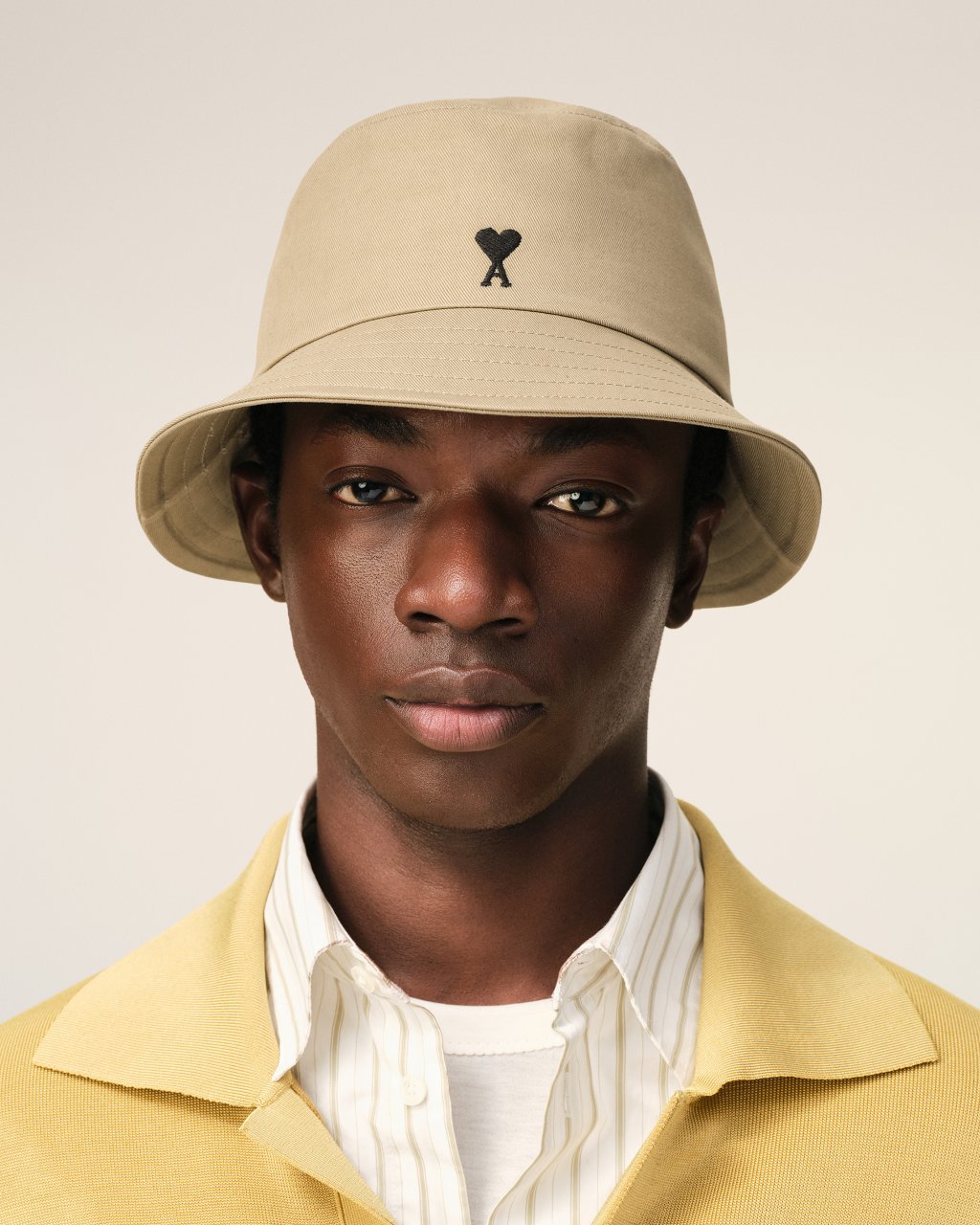 QUOTA -BLACK AMI DE COEUR BUCKET HAT IN BEIGE TAUPE