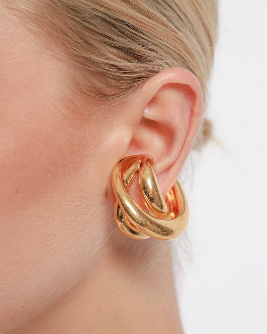 TRIPTYCH EAR CUFF IN GOLD