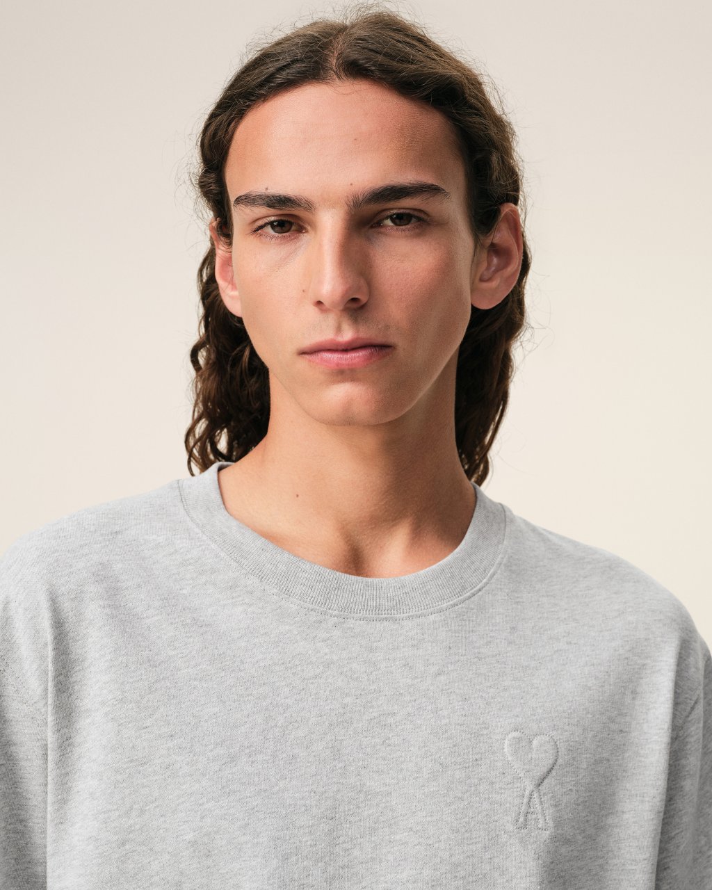 QUOTA -BIG ADC EMBOSSED TSHIRT IN HEATHER ASH GREY