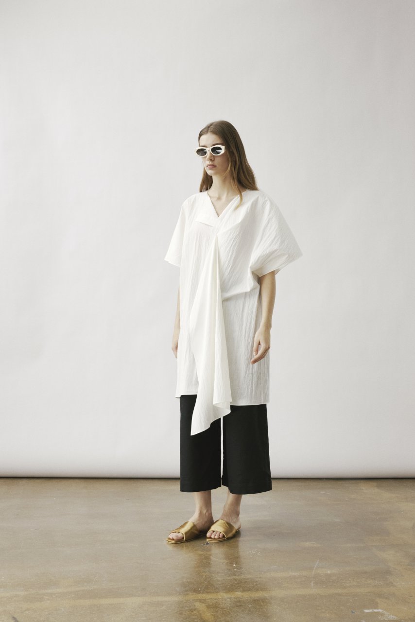 AVANA PLEAT MIDI DRESS IN WHITE 