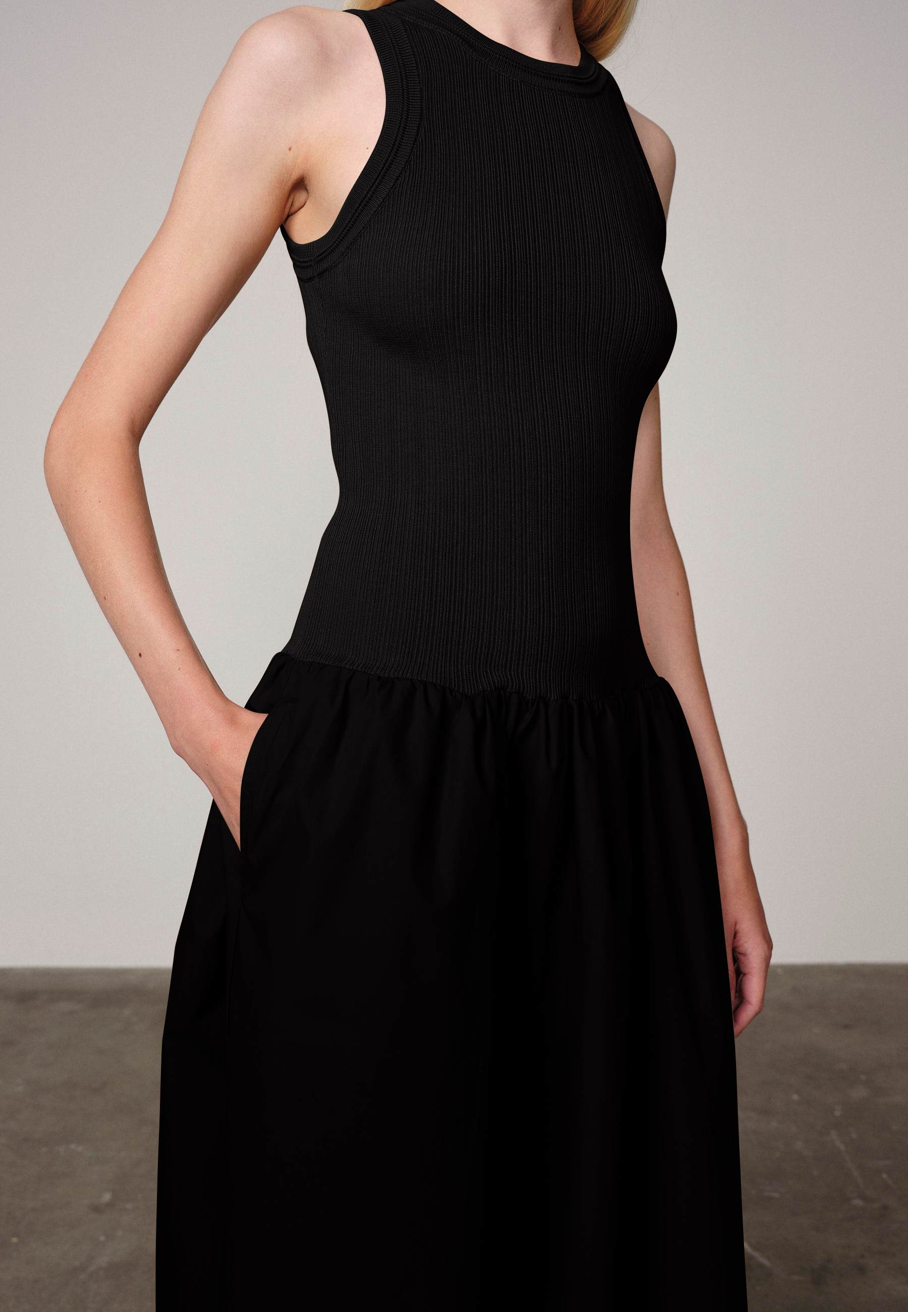 WATSON KNIT DRESS IN BLACK