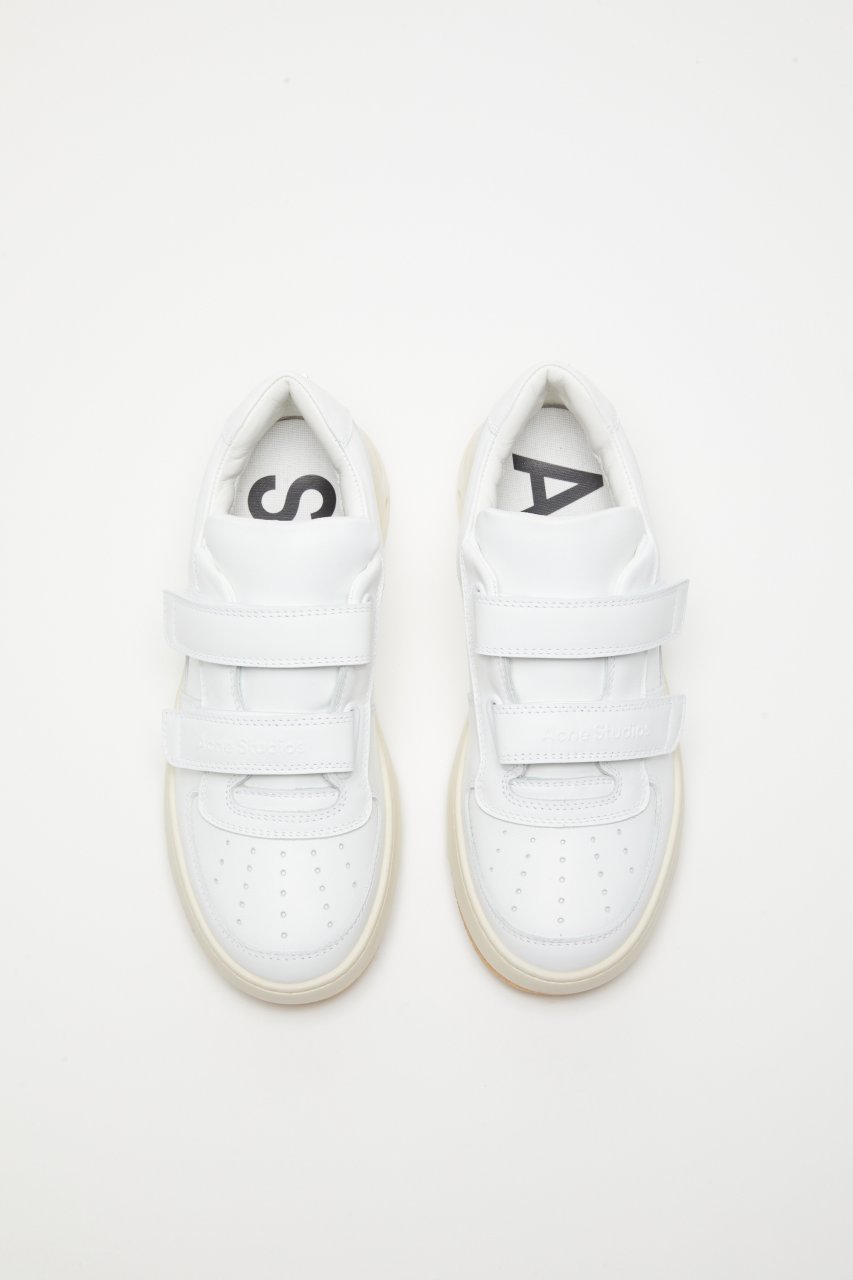 LOW SNEAKERS IN OPTIC WHITE