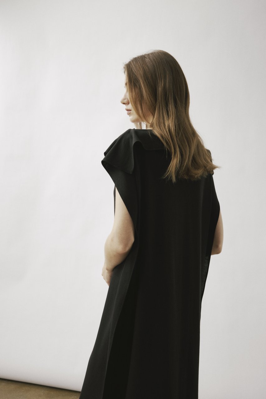 EOS JERSEY FLAP DRESS IN BLACK