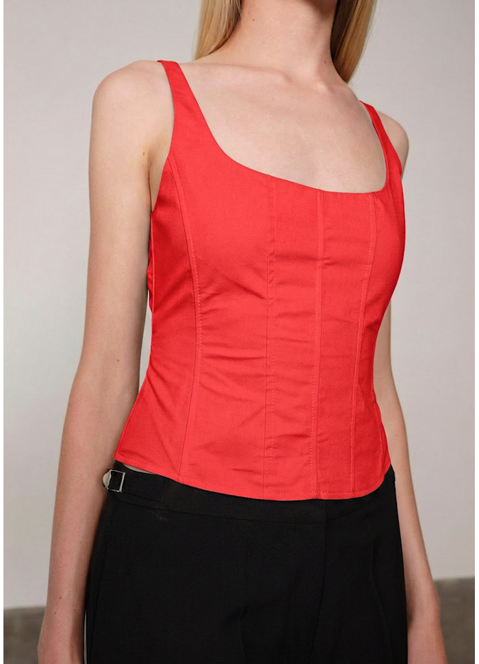 FREJA TOP IN RED