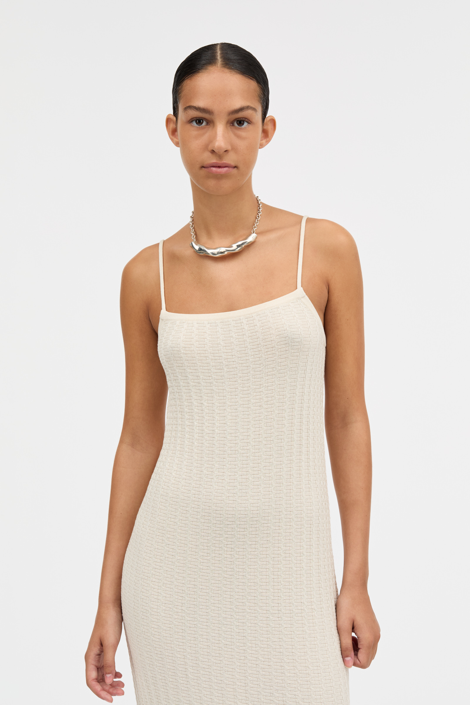 KOVY DRESS IN CREAM