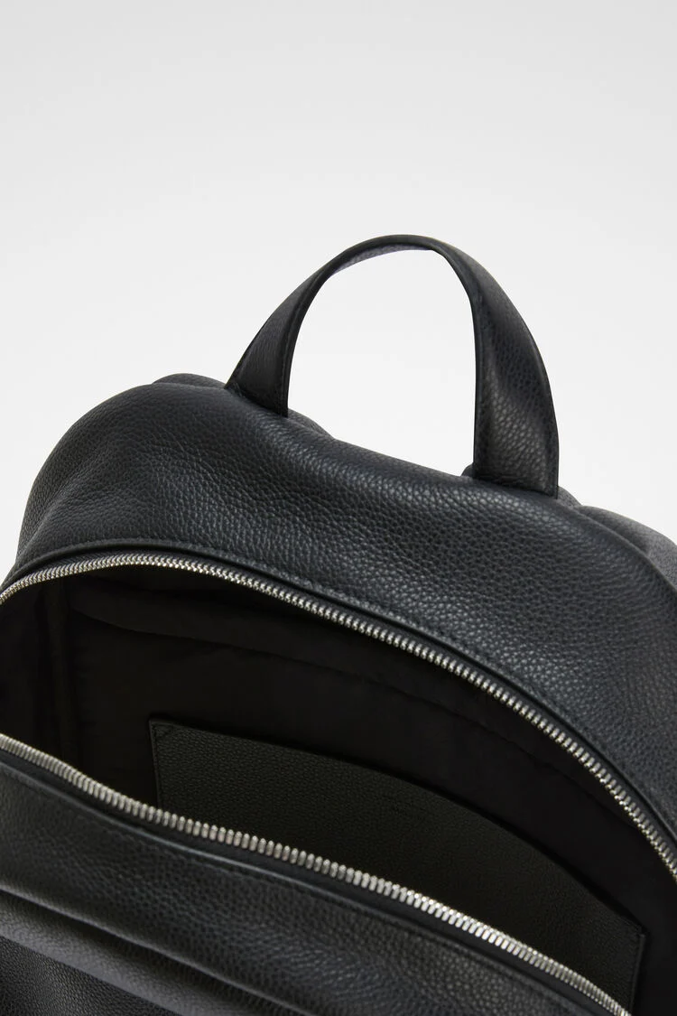 URBAN BACKPACK BLACK