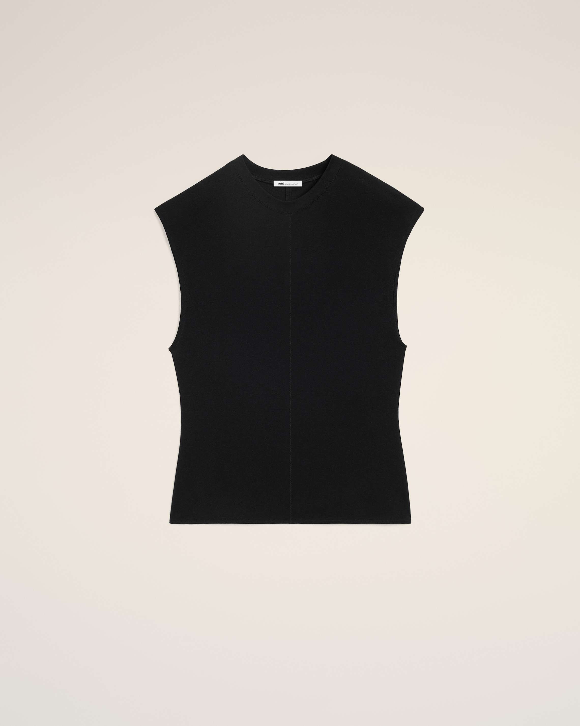 SLEEVELESS FITTED TOP IN BLACK