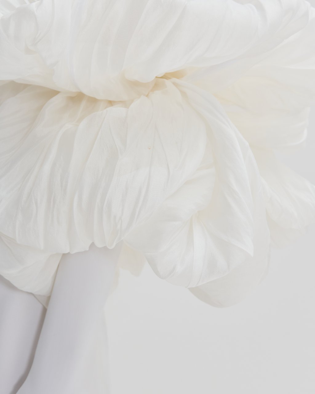BALLOON GLOVES LILY WHITE
