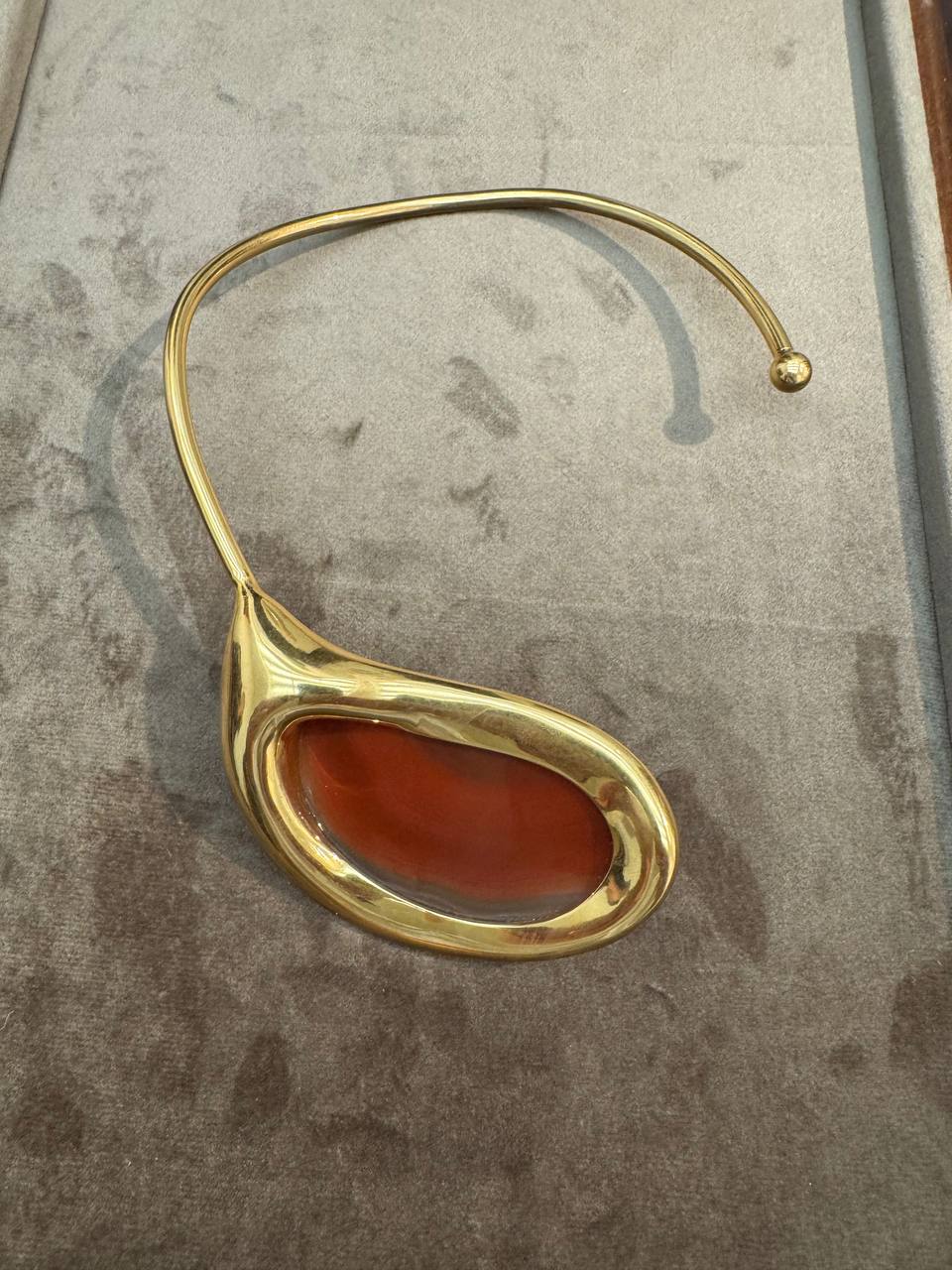 DUSK CHOKER 