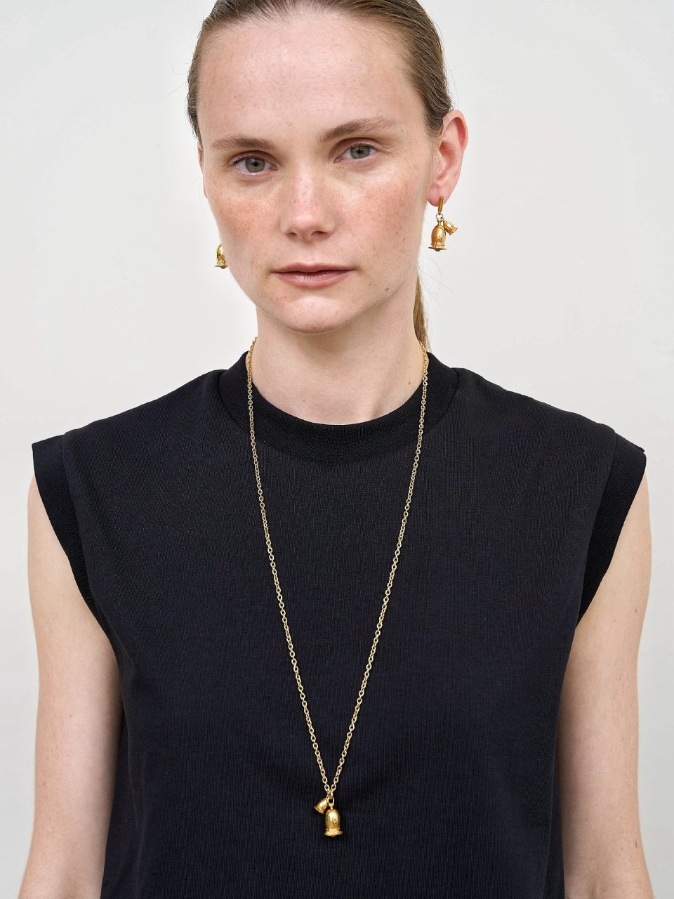 MAKY PENDANT NECKLAGE