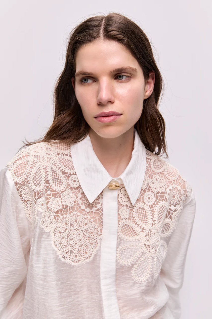 GIA EMBROIDERED SHIRT