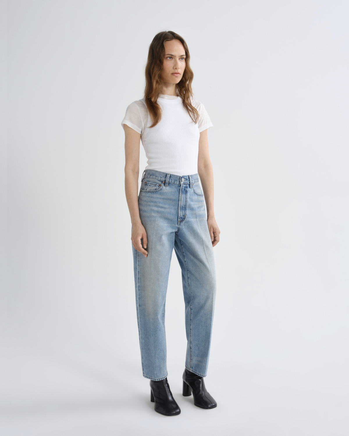 80'S JEAN IN ORBITA