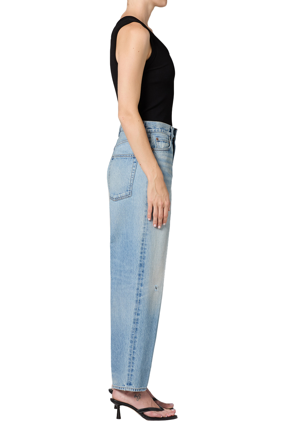 80'S JEAN IN ORBITA