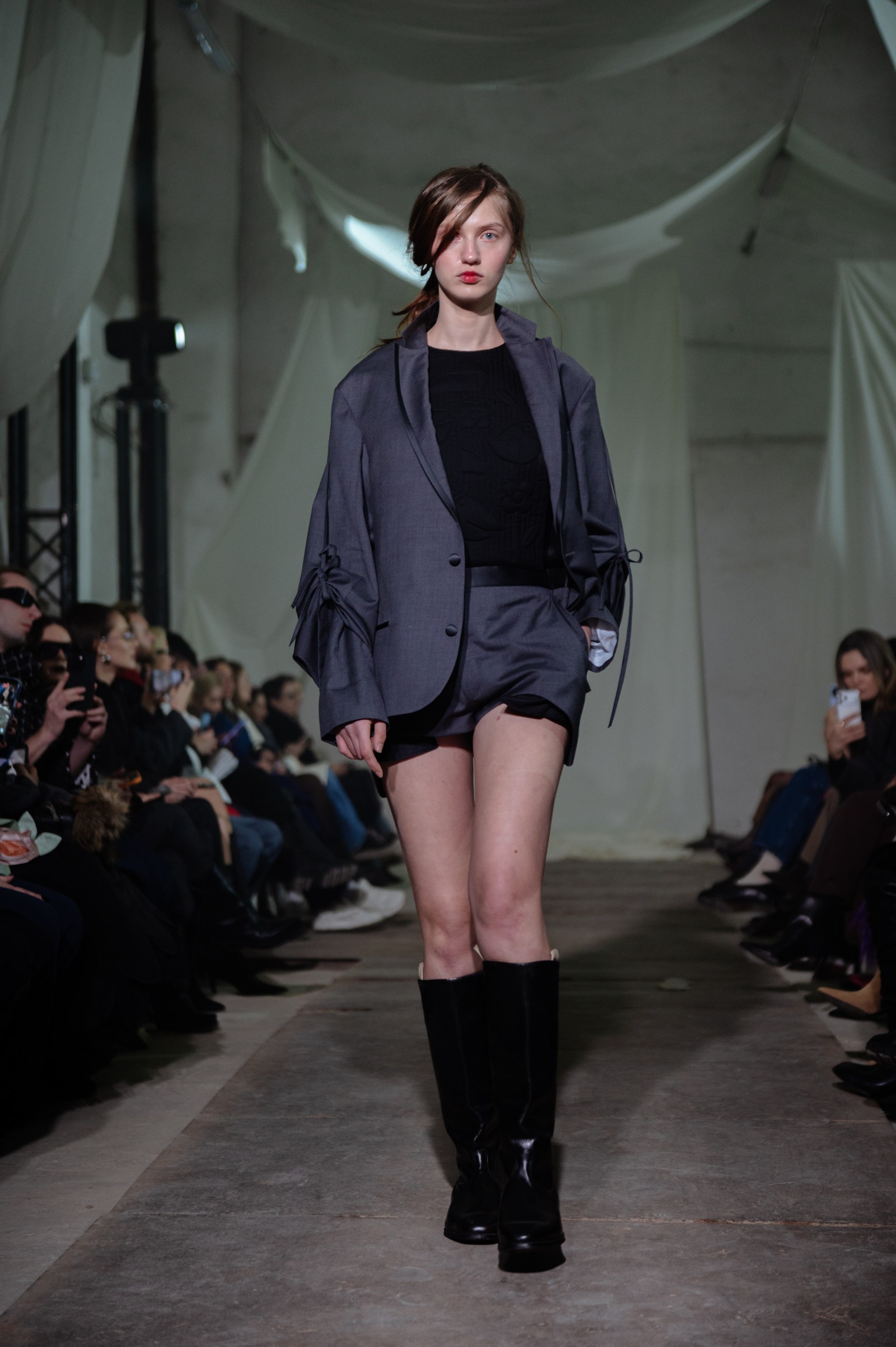 GREY BLAZER (UPCYCLED FROM VERA WANG)
